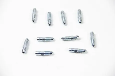 Штуцер прокачування гальм QUICK BRAKE 006910