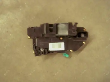 Замок двери передней L Geely EC-7 / EC-7RV Aftermarket 1018011207