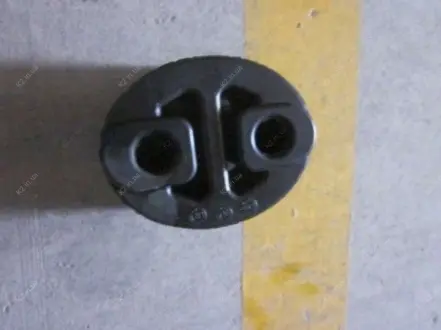 Кріплення глушника Geely EC-7RV Aftermarket 1064001333