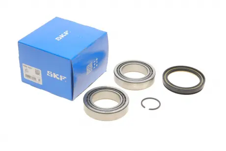 Подшипник ступицы, комплект HYUNDAI / MITSUBISHI Galloper / L 200 / L 300 / Pajero "F" 1,8 / 3,5L "86 >> SKF VKBA1915