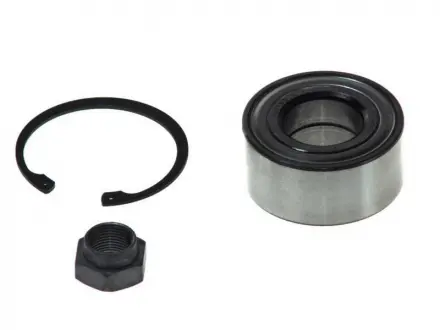 Подшипник ступицы, комплект CITROEN / PEUGEOT Xsara / 106/205/306/309 "F" 1,6 / 1,9L "83 >> SKF VKBA882