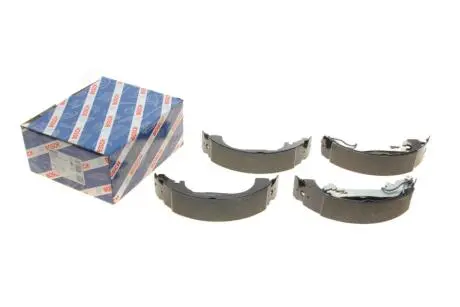Тормозные колодки барабанные CITROEN / FIAT / PEUGEOT Nemo / Fiorino / Bipper "08 >> BOSCH 0986487729
