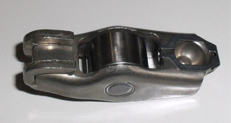 Коромысло клапана NISSAN / OPEL / RENAULTQashqai / Vivaro / Trafic 2.0DCi &quot;05 &gt;&gt; FRECCIA RA06-940 (фото 1)