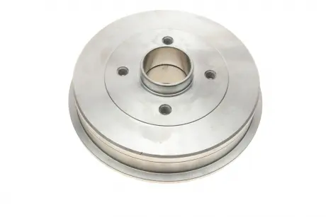 Тормозной барабан NISSAN Micra (K12E) / Note (E11E) \ '\' 1,0-1,6 \ '\' 02-14 BOSCH 0986477196