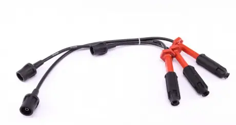 Комплект проводов MERCEDES W124 / 140 "M104 (2,8-3,2) >>" 97 BREMI 225