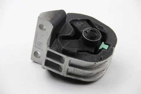 Подушка КПП передняя Master3 / Movano3 RENAULT 8200675064