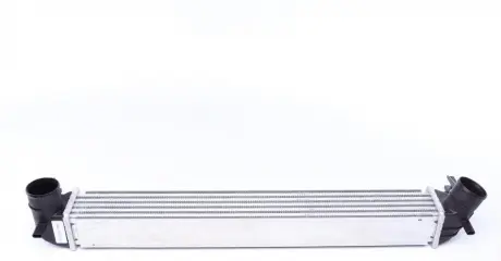 Интеркулер AUDI A1 10- NRF 30253