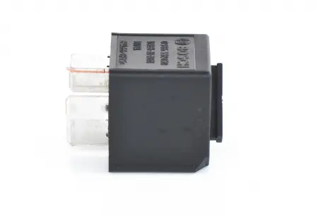 Мікро реле 12 V 70A BOSCH 0986332050