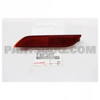 Катафот заднего бампера TOYOTA 8192033020
