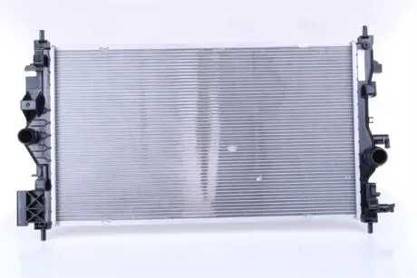 Радиатор охлаждения NISSENS 630763