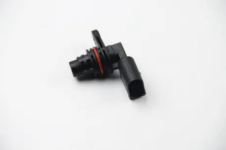Датчик распредвала Audi / Seat / Skoda FABIA, OCTAVIA 1.0-3.6, 95- HELLA 6PU009121-451