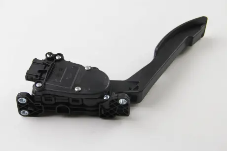 Датчик педали газа LOGAN / SANDERO / STEPWAY I 1.2-1.6LPG 04- HELLA 6PV010946-191