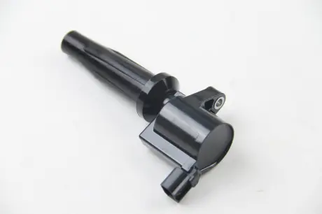 Катушка зажигания FIESTA / FOCUS / MONDEO / S40 1.8-2.3LPG 03- HELLA 5DA193175-781