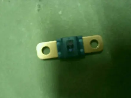 Реле силовое 100A EC7 / EC7RV GEELY 1067001128