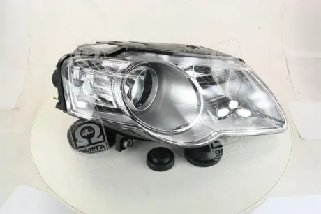 Фара прав. VW PASSAT B6 05- TYC 20-A733-05-2B