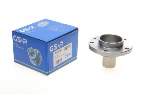 Передняя ступица Master / Movano 16 " GSP 9428007