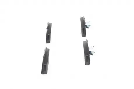 Тормозные колодки дисковые CITROEN / PEUGEOT \ &#039;\&#039; F \ &#039;\&#039; 1,6-2,0 \ &#039;\&#039; 05-16 BOSCH 0986494877 (фото 1)
