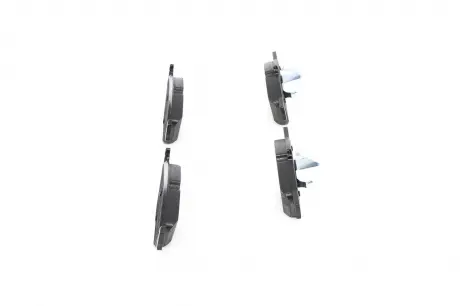 Гальмівні колодки дискові CHRYSLER (USA) - MERCEDES Crossfire / CLK200 / CLK230 / CLK320 / CLK430 / E200 / E240 BOSCH 0986494729