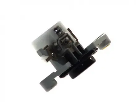 Регулятор генератора MB / VAG 14V (32mm) HELLA 5DR004241-151