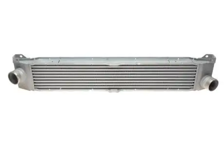 Интеркулер Valeo 818569