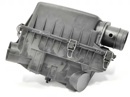 Корпус фільтра повітряного Chery Amulet Aftermarket A15-1109110CA