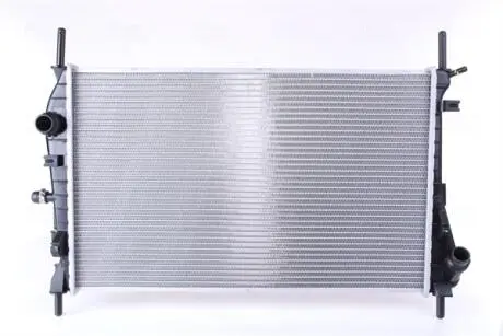 Радиатор охлаждения NISSENS 69252