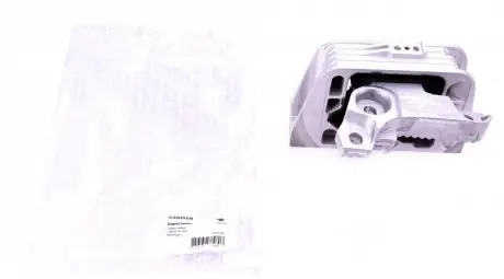 Подушка двигателя правая Master3 / MovanoB HUTCHINSON 538B58