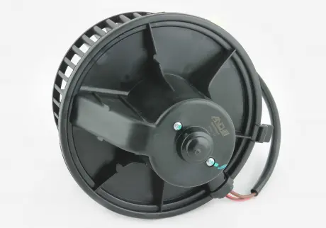 Мотор вент радиатора VW Golf II / Passat 88-96 / T4 90 AND 35819003