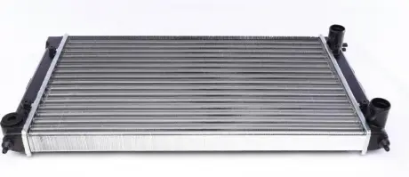 Радиатор 525 mm AUDI / VW 80, Caddy, Golf, Jetta 1,3-1,8 -92 / SEAT Toledo 1,6i 91-99 MAHLE KNECHT CR340001S