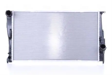 Радиатор охлаждения NISSENS 60785A