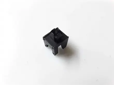 Клипса упора капота Fiat Doblo 2000-2012 Fiat/Alfa/Lancia 46789809