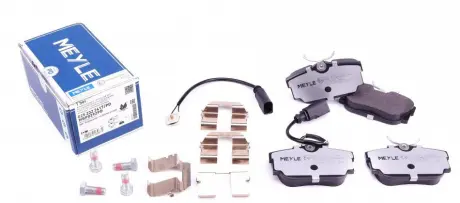 Комплект тормозных колодок с 4 шт. дисков MEYLE 025 232 2417/PD