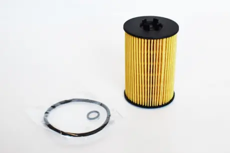 Фильтр масляный AUDI A3 III (8V), A4 (B8 / 8K), A5 (8T), A6 (4G2 / 4G5), Q5 (8R) SEAT LEON III; SKODA OCTAVIA III, VW GOLF VII ASAM 77133 (фото 1)