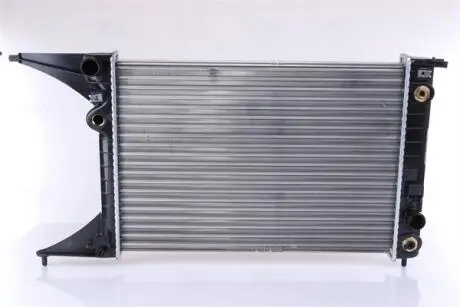 Радіатор охолоджування NISSENS 63071