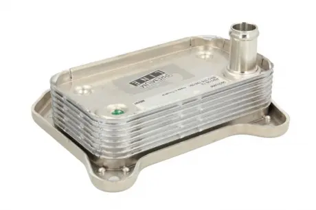 Радиатор масляный MAHLE KNECHT CLC 38 000P