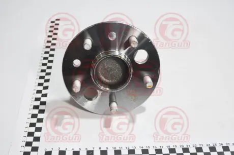 Ступица колеса заднего с подшип. CAMRY, HYBRID ACV51, ASV50, AVV50, GSV50 11- TANGUN B52029L