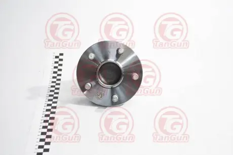 Маточина колеса заднього з подшип. AVENSIS ADT25, AZT25, CDT250, ZZT25 03-08 TANGUN B52027