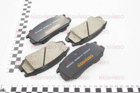 Колодки тормозные дисковые передние Mitsubishi Colt 1.3, 1.5 (00-03) / Daihatsu Terios 1.3, 1.5 (06-) NISSHINBO NP3003 (фото 1)