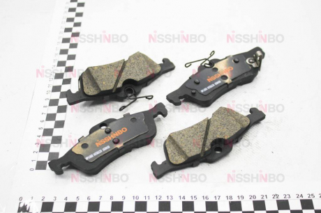 Колодки тормозные дисковые задние Toyota Yaris 1.3, 1.4, 1.5 (10 -) / Honda Civic 1.4, 1.8, 2.2 (12-) NISSHINBO NP1068 (фото 1)