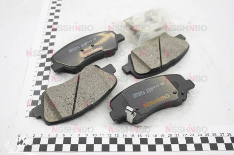 Колодки тормозные дисковые передние Hyundai Accent, i20 / Kia rio 1.2, 1.4, 1.6 (11-) NISSHINBO NP6041 (фото 1)