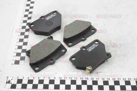 Колодки тормозные дисковые задние Toyota Yaris, Corolla 1.3, 1.4, 1.5, 1.6 (01-05) NISSHINBO NP1032 (фото 1)