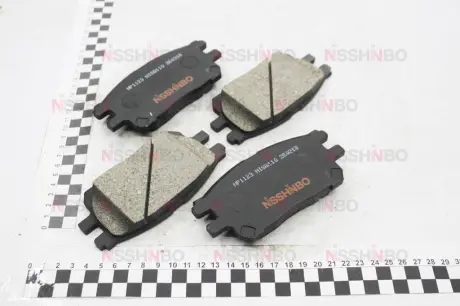 Колодки тормозные дисковые передние Toyota Previa 2.0, 2.4 (00-06) NISSHINBO NP1123