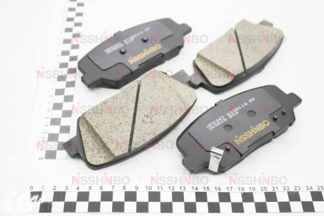 Колодки тормозные дисковые передние Kia Ceed, i30 1.4, 1.6 (12-) NISSHINBO NP6047