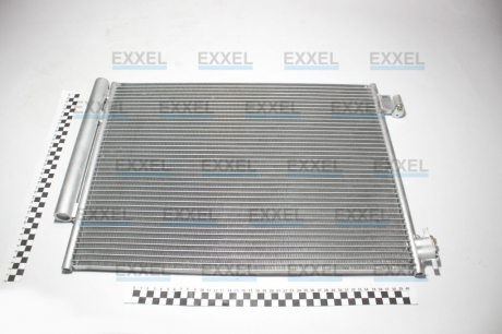 Радиатор кондиционера RENAULT CAPTUR, CLIO 4, DACIA DUSTER EXXEL B030.28098 (фото 1)