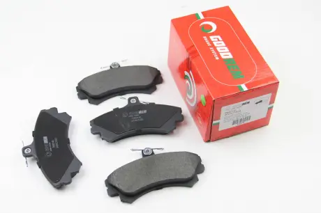 Гальмівні колодки перед. Mitsubishi Colt / Volvo S40 / V40 1.1-2.0 i / TD 95 (TRW) GOODREM RM0140