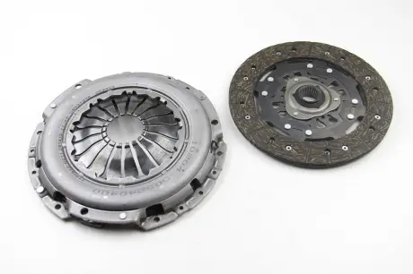 Комплект сцепления T5 2.5TDI (AXD / 96kw) 03-09 (240mm) (+ выжим.регулятор) NATIONAL CK10204-15