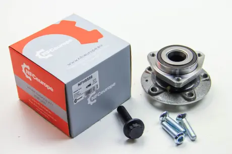 Підшипник ступиці перед. Caddy 04- / Golf 04- (3 болта) NFC Europe NFH8556