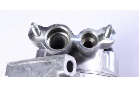 Компрессор кондиционера MAHLE KNECHT ACP 31 000S