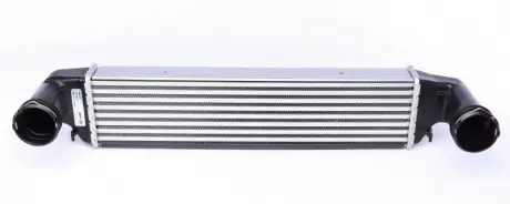 Радиатор интеркулера MAHLE KNECHT CI 488 000S