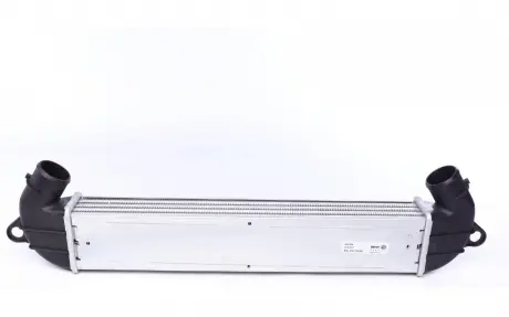 Радиатор интеркулера MAHLE KNECHT CI 342 000S